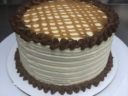 Salted Caramel Cake (Pre-Order) Discount