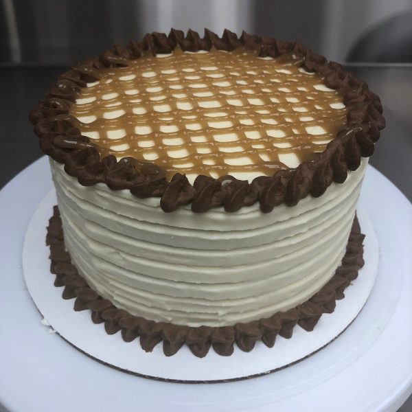 Salted Caramel Cake (Pre-Order) Discount